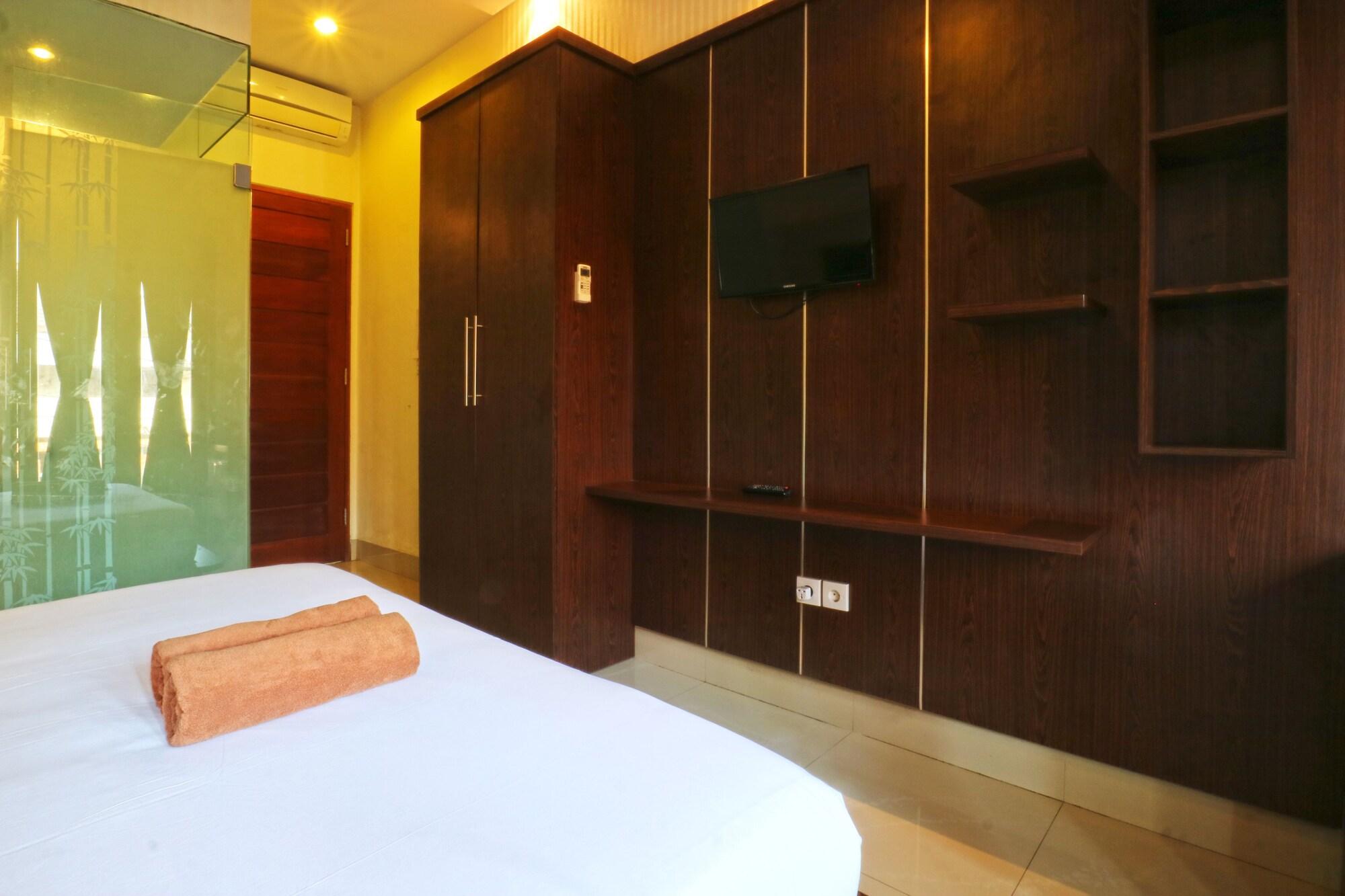D'Astri Guesthouse Sanur Redpartner Денпасар Экстерьер фото